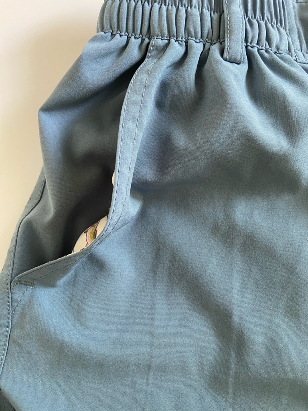 BURLEBO Men’s Everyday Shorts in Blue and Tan Size S - Picture 9 of 9
